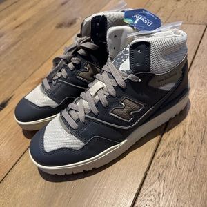 Grey New Balance X Aime Leon Dore Sneakers